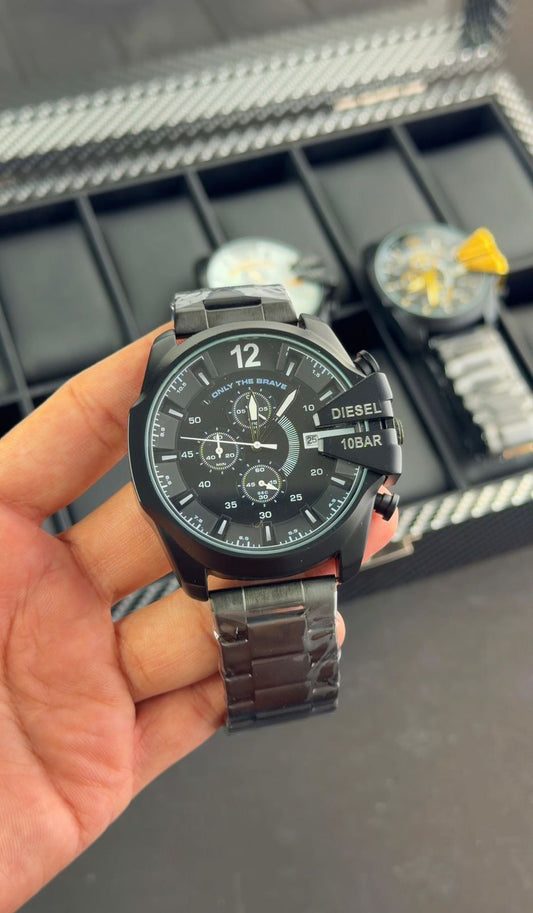 Branded Diesel Black Dial New Model Analog Watch For Men