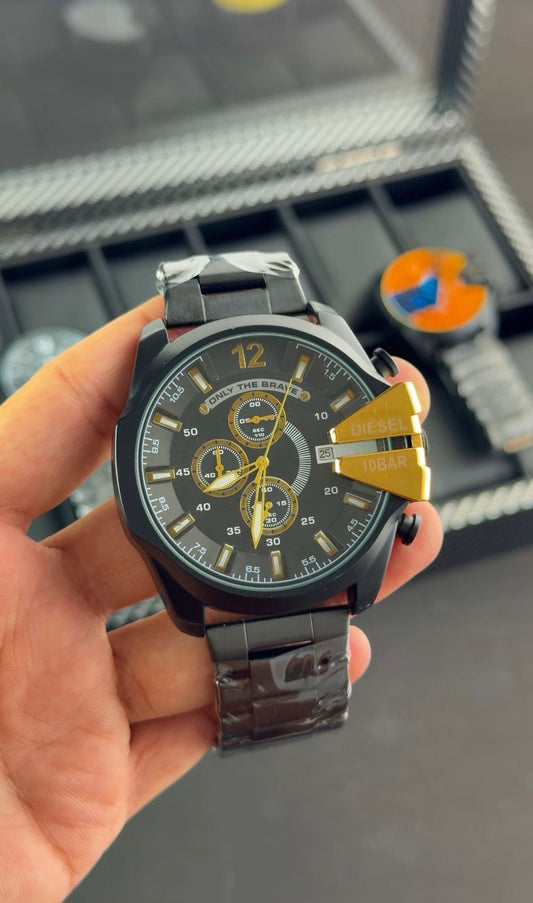 Classic Diesel Black Dial New Model Analog Watch For Men